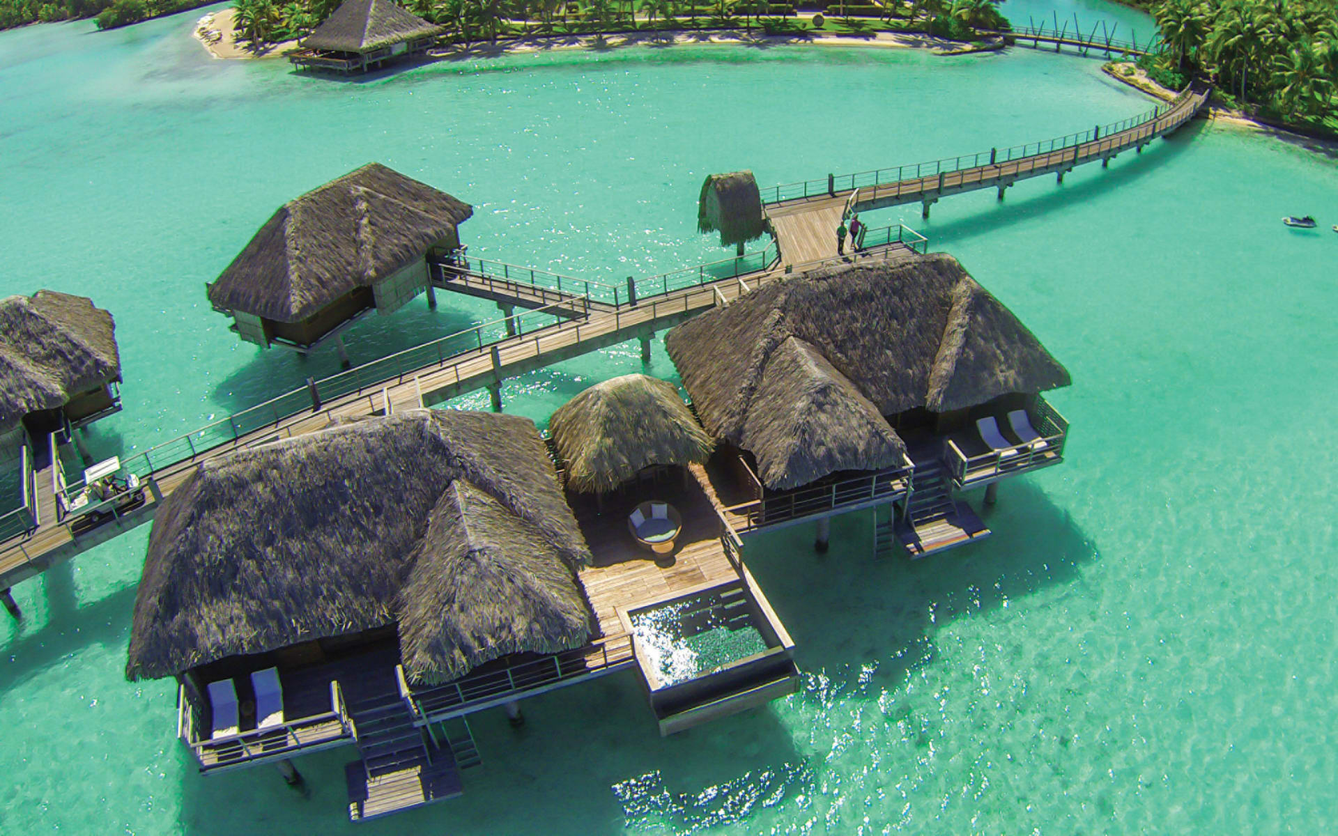 Four Seasons Bora Bora, French Polynesia | Wayfairer Travel